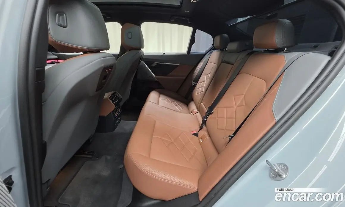 BMW 5 серия 2024 2.0 автомат (гидро), фото 17 BMW 5 серия 2024 2.0 автомат (гидро), фото 17