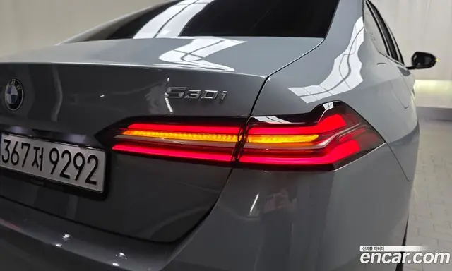 BMW 5 серия 2024 2.0 автомат (гидро), миниатюра 8 BMW 5 серия 2024 2.0 автомат (гидро), миниатюра 8
