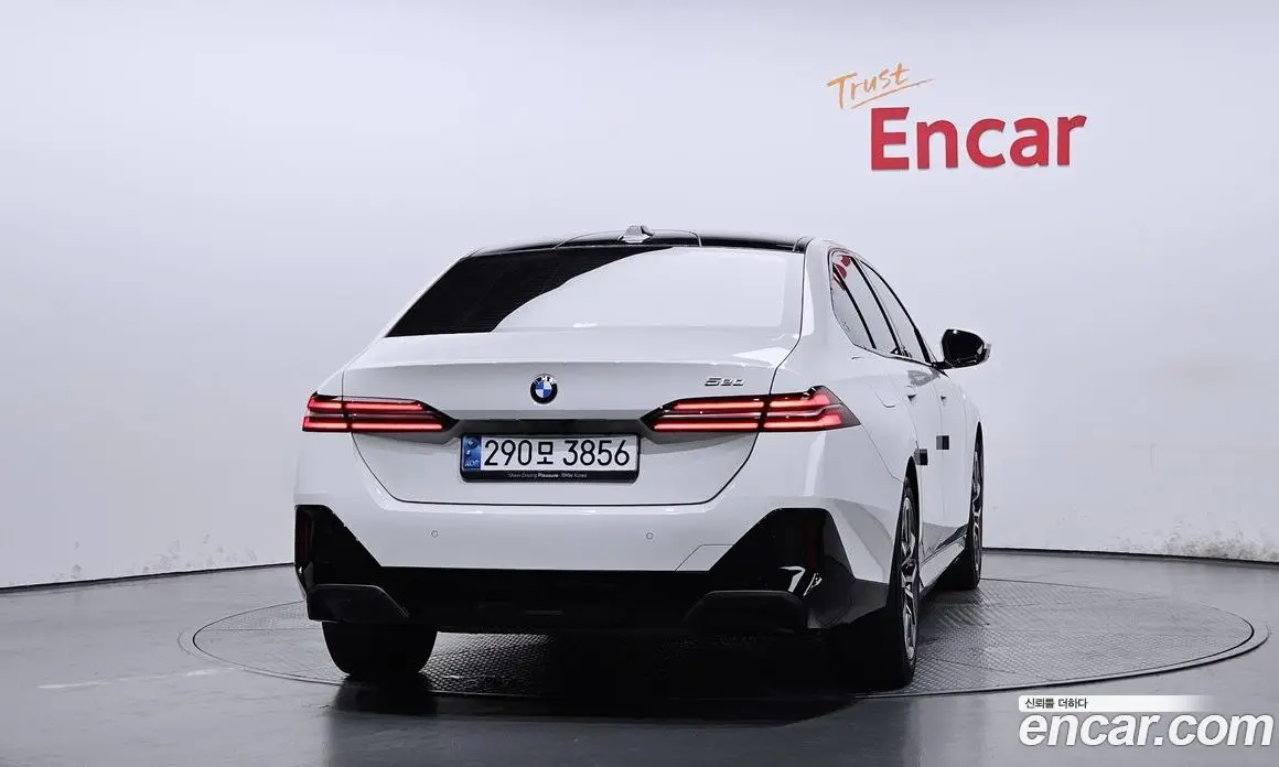 BMW 5 серия 2024 2.0 автомат (гидро), фото 4 BMW 5 серия 2024 2.0 автомат (гидро), фото 4
