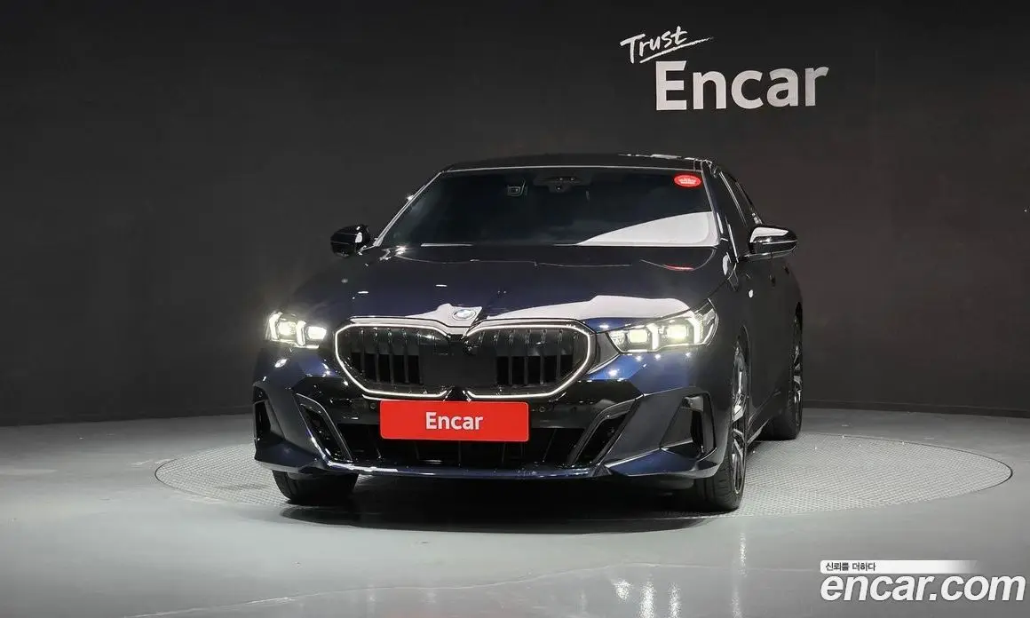 BMW 5 серия 2025 2.0 автомат (гидро), фото 3 BMW 5 серия 2025 2.0 автомат (гидро), фото 3