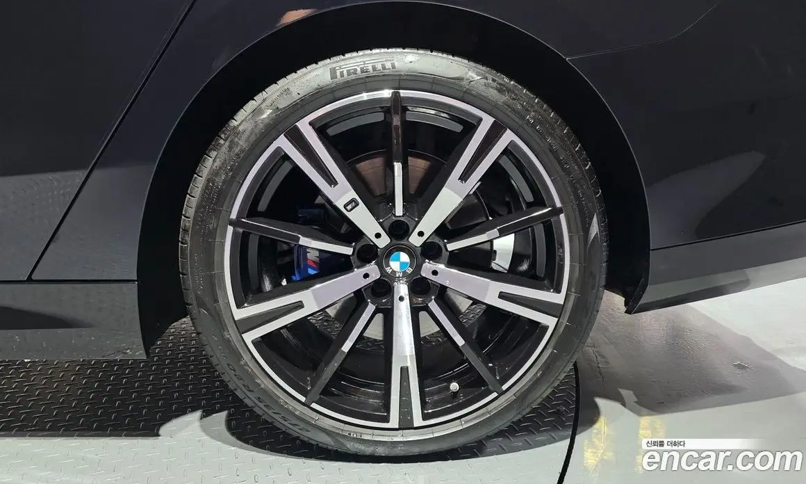 BMW 5 серия 2025 2.0 автомат (гидро), фото 7 BMW 5 серия 2025 2.0 автомат (гидро), фото 7