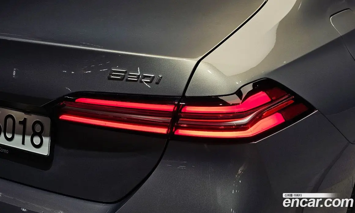 BMW 5 серия 2025 2.0 автомат (гидро), фото 9