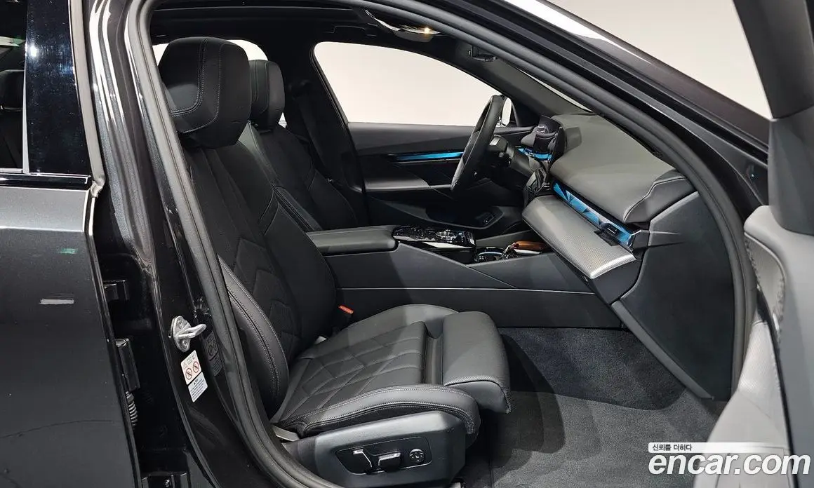 BMW i5 2024 0.2 автомат (гидро), фото 15 BMW i5 2024 0.2 автомат (гидро), фото 15