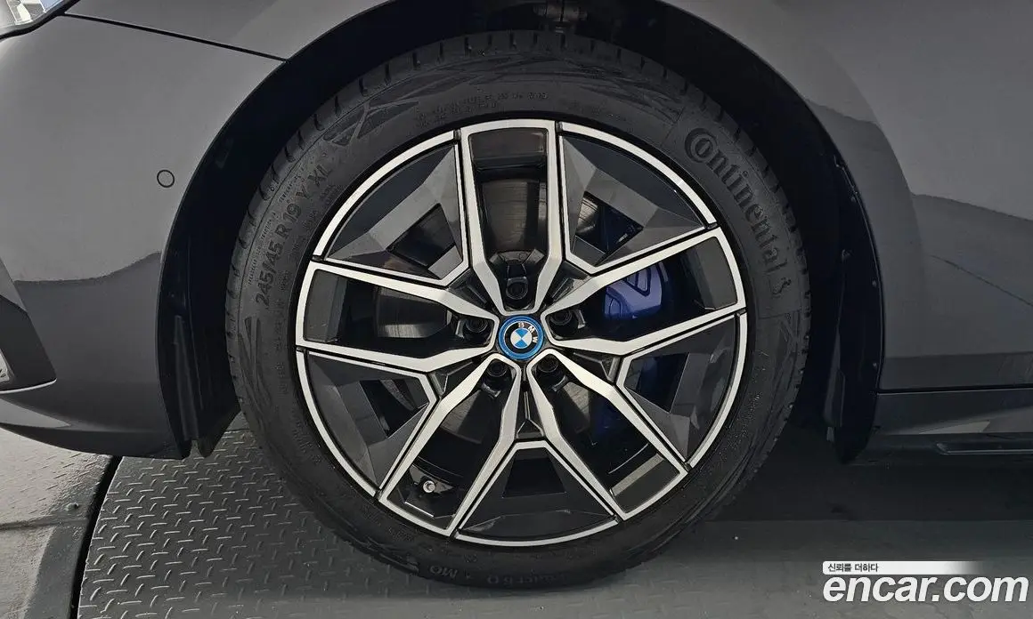 BMW i5 2024 0.2 автомат (гидро), фото 4 BMW i5 2024 0.2 автомат (гидро), фото 4