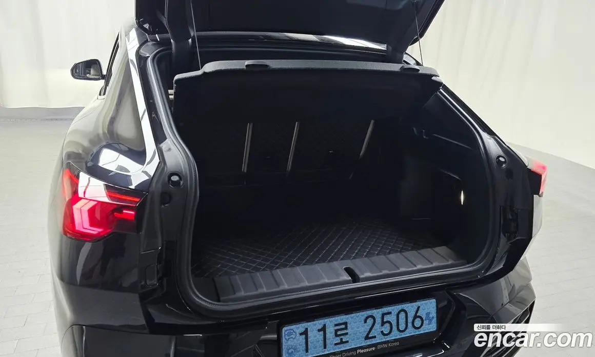 BMW iX2 2024 0.2 автомат (гидро), фото 23 BMW iX2 2024 0.2 автомат (гидро), фото 23