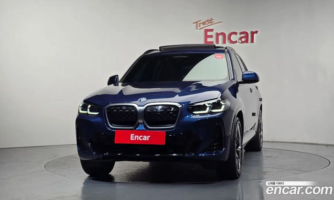 BMW iX3 2024 0.2 автомат (гидро), фото 3