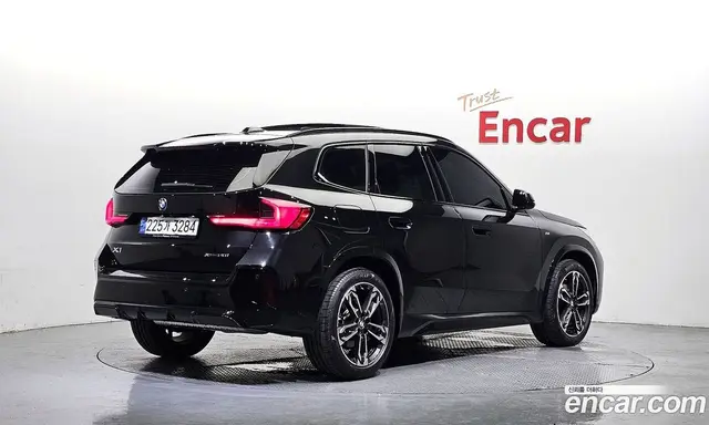 BMW X1 2024 2.0 автомат (гидро), миниатюра 2 BMW X1 2024 2.0 автомат (гидро), миниатюра 2