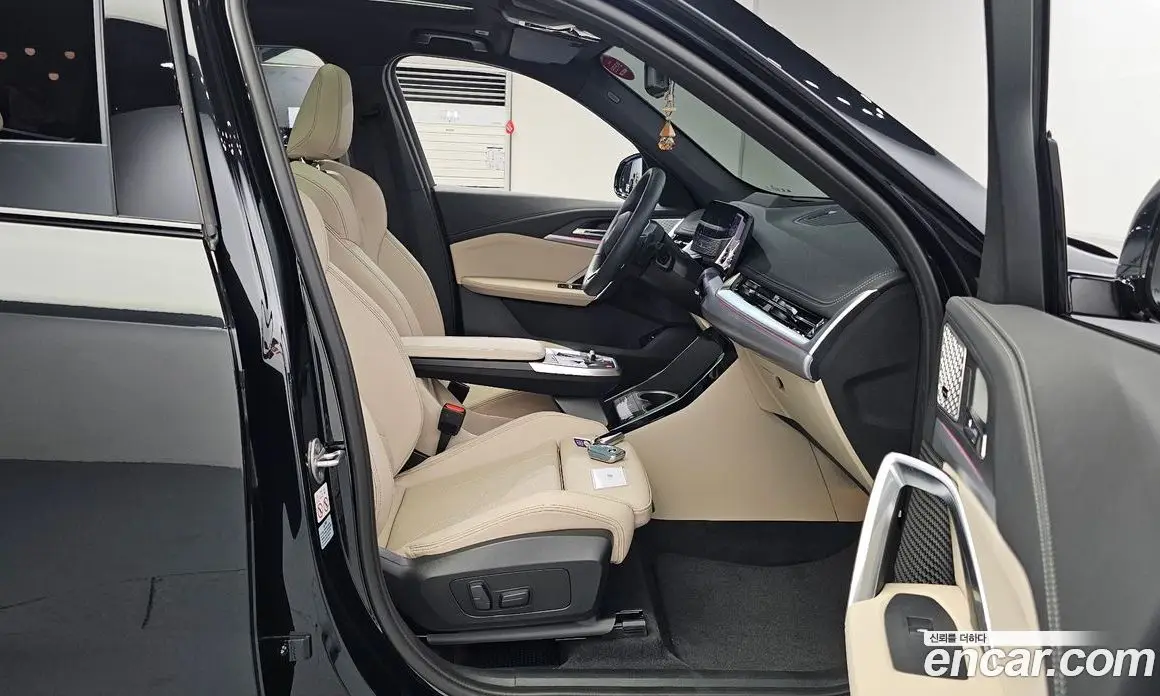 BMW X1 2024 2.0 автомат (гидро), фото 16 BMW X1 2024 2.0 автомат (гидро), фото 16