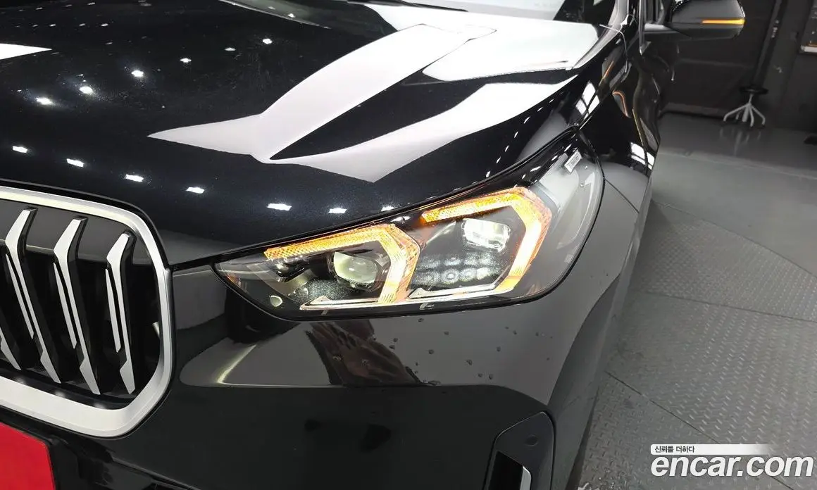 BMW X1 2025 2.0 автомат (гидро), фото 7