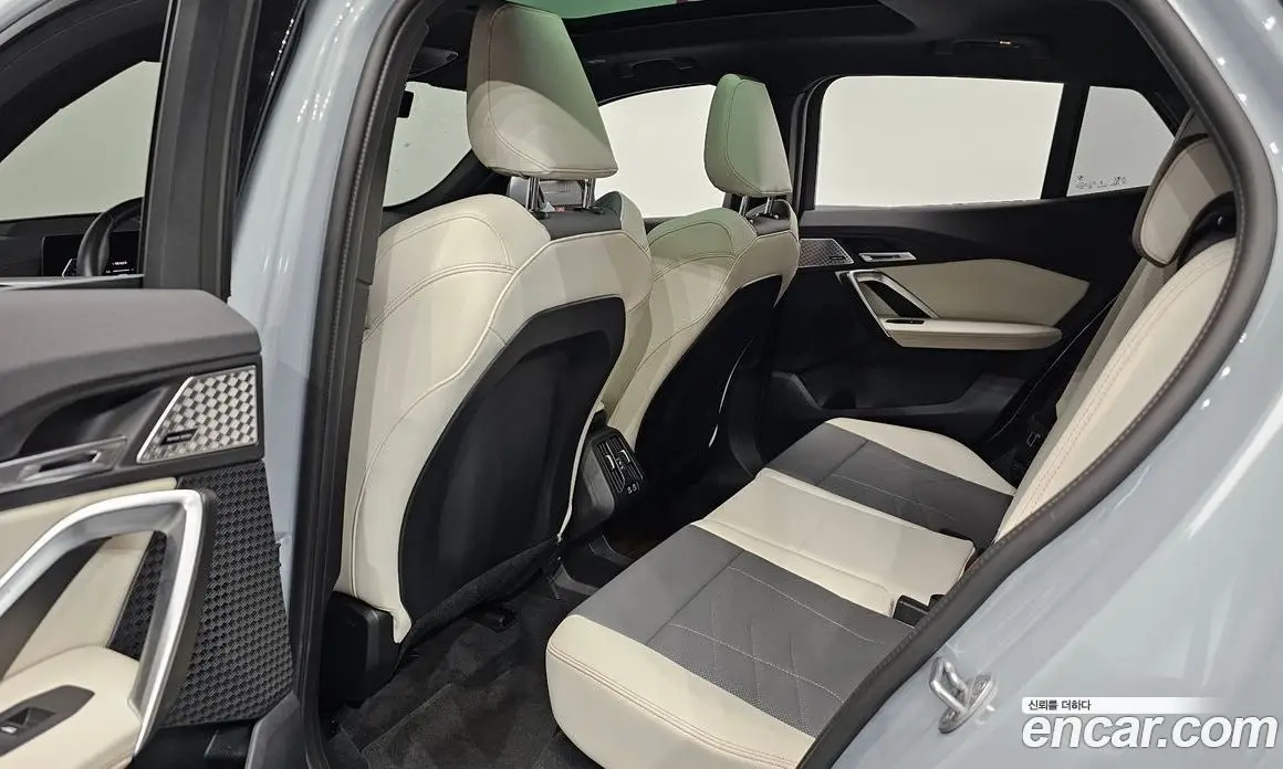 BMW X2 2025 2.0 автомат (гидро), фото 18 BMW X2 2025 2.0 автомат (гидро), фото 18