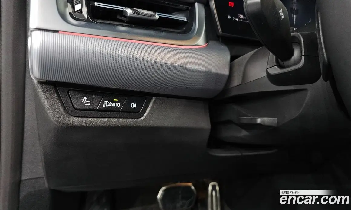 BMW X2 2025 2.0 автомат (гидро), фото 26 BMW X2 2025 2.0 автомат (гидро), фото 26