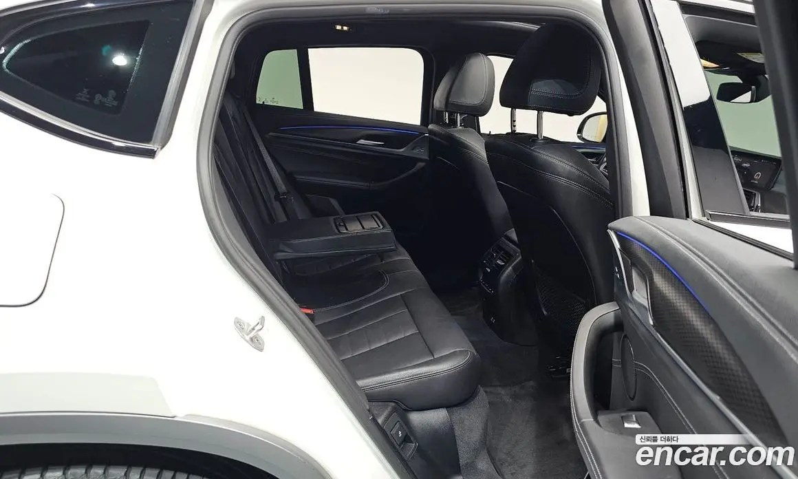 BMW X4 2021 2.0 автомат (гидро), фото 17