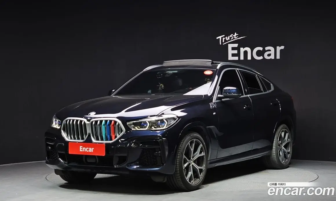 BMW X6 2022 3.0 автомат (гидро), фото 1 BMW X6 2022 3.0 автомат (гидро), фото 1