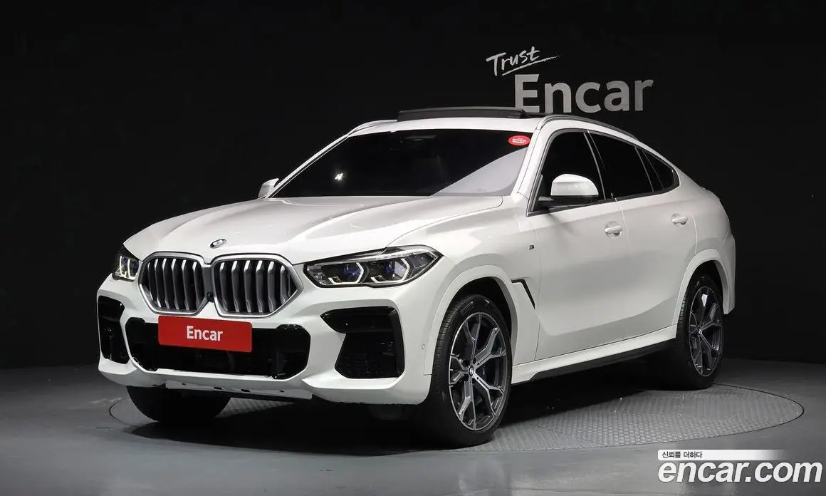 BMW X6 2022 3.0 автомат (гидро), фото 1 BMW X6 2022 3.0 автомат (гидро), фото 1