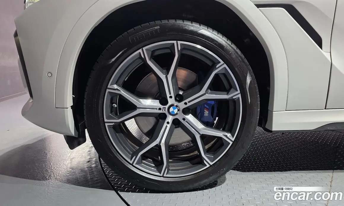 BMW X6 2022 3.0 автомат (гидро), фото 5 BMW X6 2022 3.0 автомат (гидро), фото 5