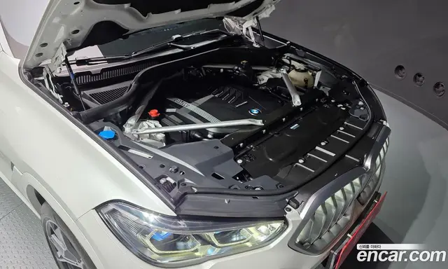 BMW X6 2022 3.0 автомат (гидро), миниатюра 6 BMW X6 2022 3.0 автомат (гидро), миниатюра 6