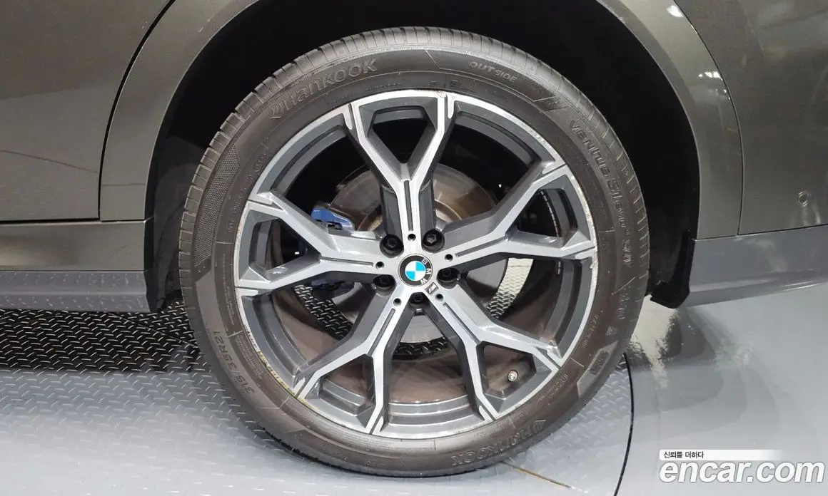 BMW X6 2022 3.0 автомат (гидро), фото 7 BMW X6 2022 3.0 автомат (гидро), фото 7