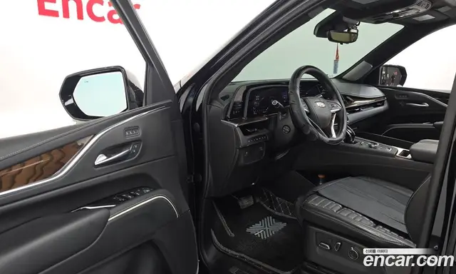 Cadillac Escalade 2023 6.2 автомат (гидро), миниатюра 10