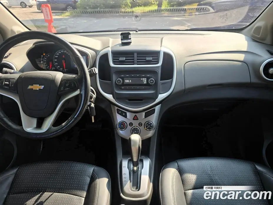 Chevrolet Aveo 2016 1.4 автомат (гидро), фото 8 Chevrolet Aveo 2016 1.4 автомат (гидро), фото 8