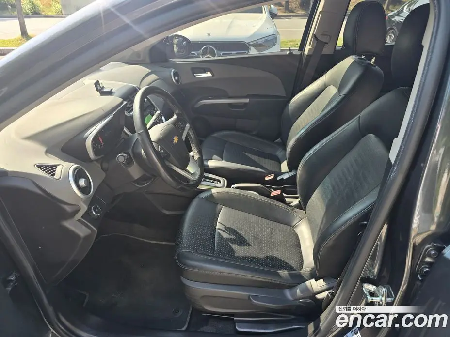 Chevrolet Aveo 2016 1.4 автомат (гидро), фото 10 Chevrolet Aveo 2016 1.4 автомат (гидро), фото 10