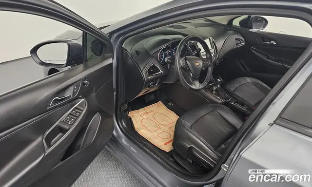Chevrolet Cruze 2017 1.4 автомат (гидро), миниатюра 10 Chevrolet Cruze 2017 1.4 автомат (гидро), миниатюра 10