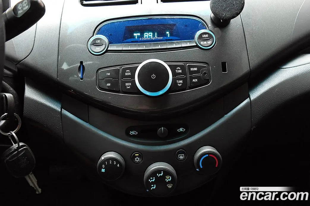 Chevrolet Spark 2011 1.0 автомат (гидро), фото 15