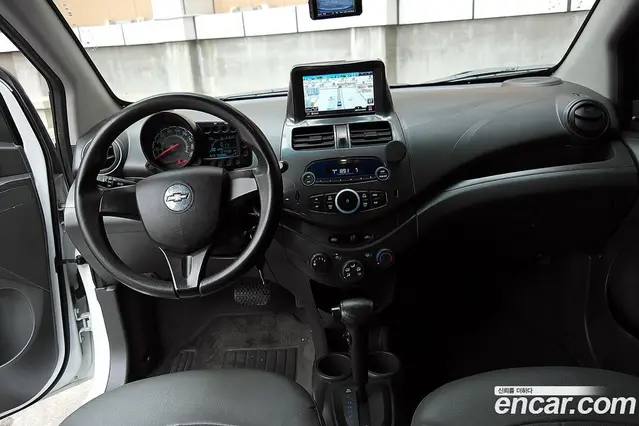 Chevrolet Spark 2011 1.0 автомат (гидро), миниатюра 10