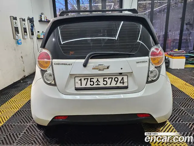 Chevrolet Spark 2011 1.0 автомат (гидро), миниатюра 5