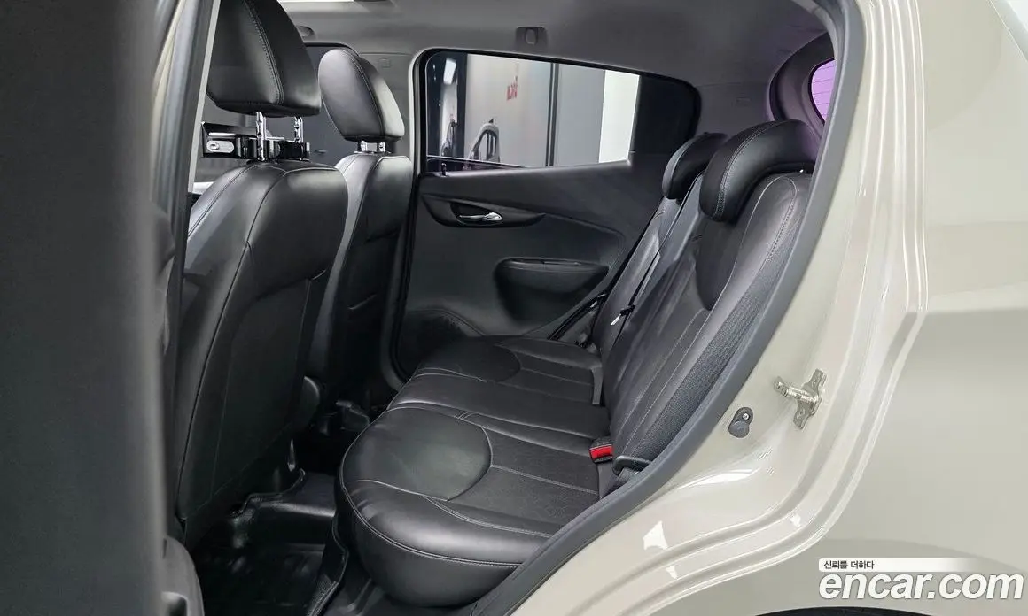 Chevrolet Spark 2016 1.0 автомат (гидро), фото 17 Chevrolet Spark 2016 1.0 автомат (гидро), фото 17