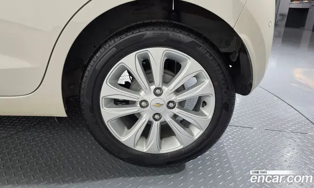 Chevrolet Spark 2016 1.0 автомат (гидро), миниатюра 6 Chevrolet Spark 2016 1.0 автомат (гидро), миниатюра 6