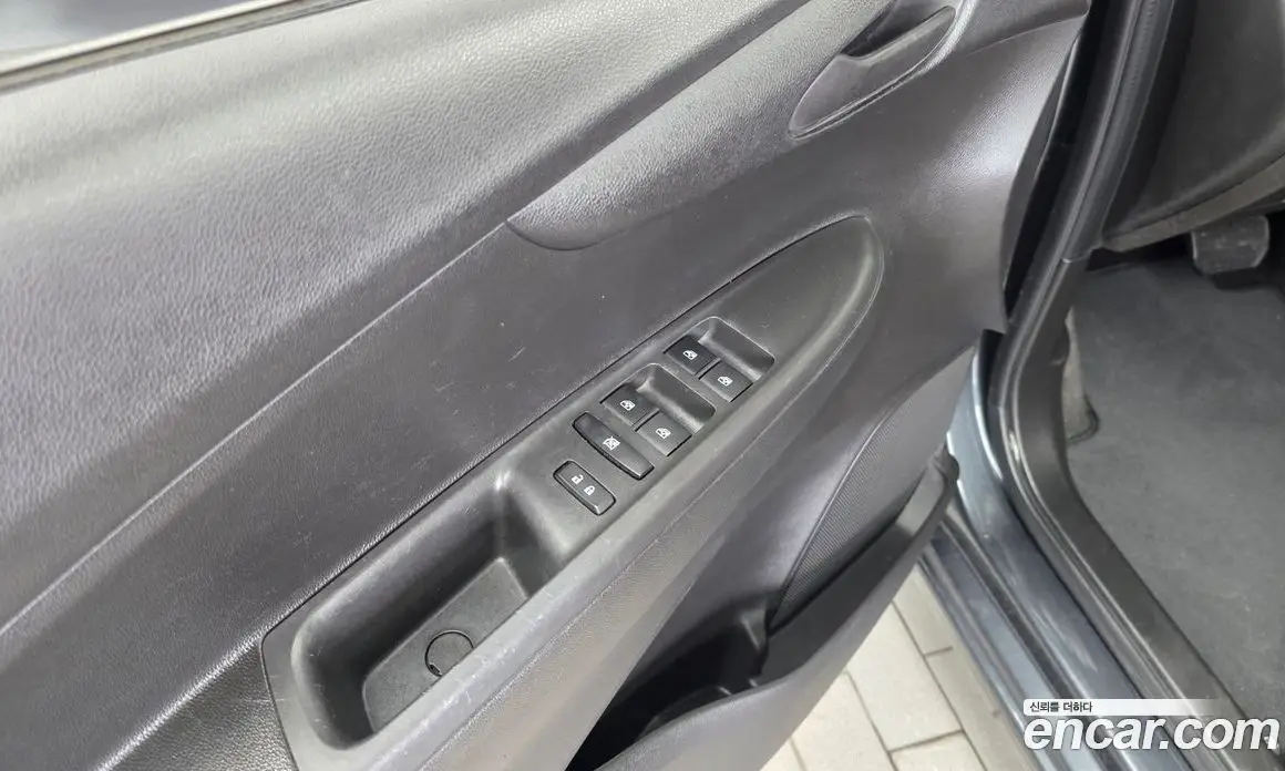 Chevrolet Spark 2019 1.0 автомат (гидро), фото 28 Chevrolet Spark 2019 1.0 автомат (гидро), фото 28