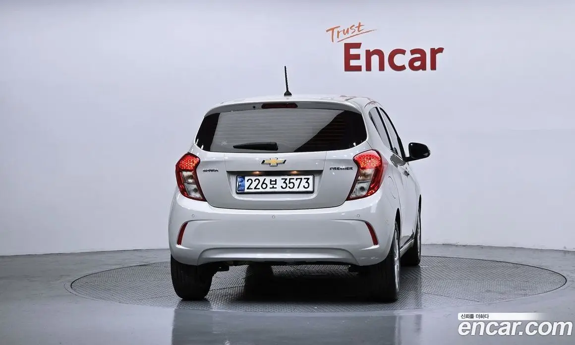 Chevrolet Spark 2021 1.0 автомат (гидро), фото 4