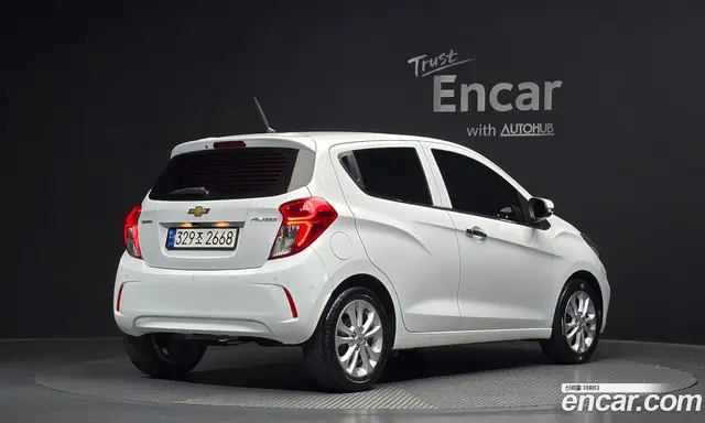 Chevrolet Spark 2022 1.0 автомат (гидро), миниатюра 2