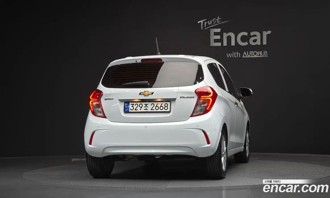 Chevrolet Spark 2022 1.0 автомат (гидро), фото 4