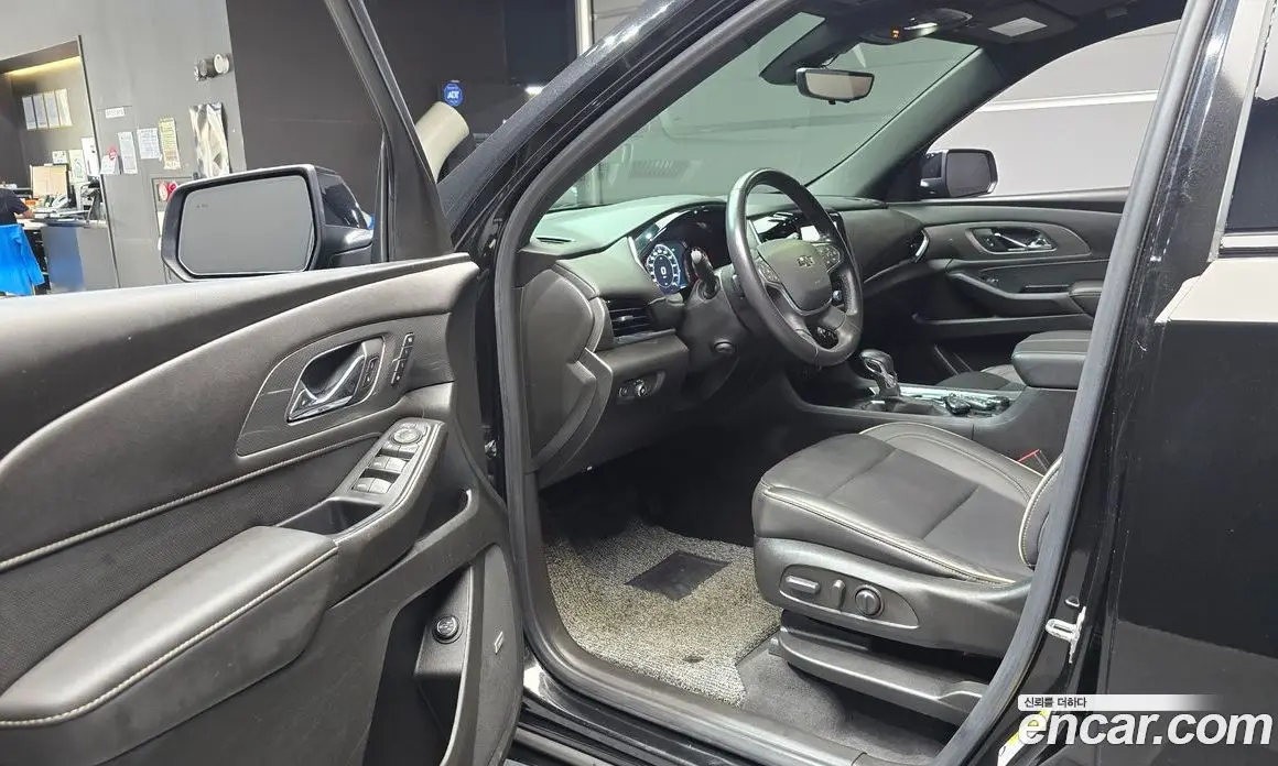 Chevrolet Traverse 2022 3.6 автомат (гидро), фото 13