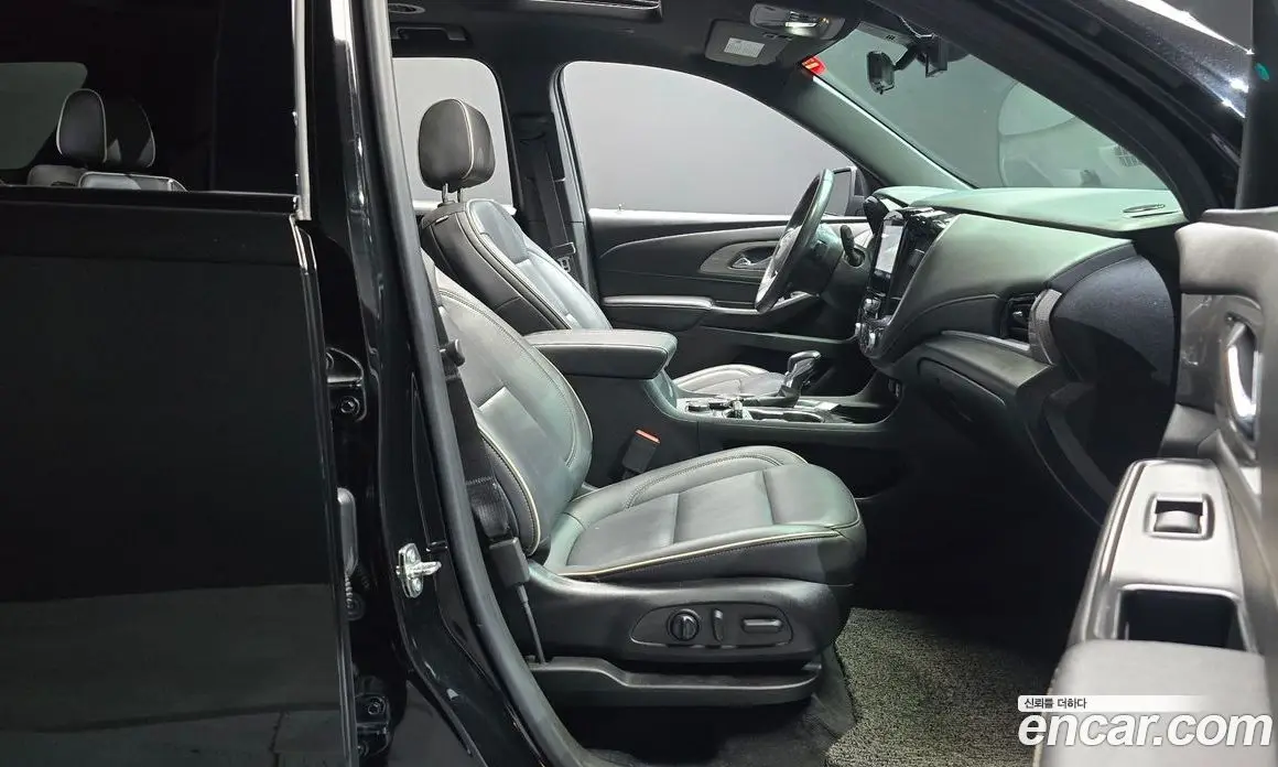 Chevrolet Traverse 2022 3.6 автомат (гидро), фото 16