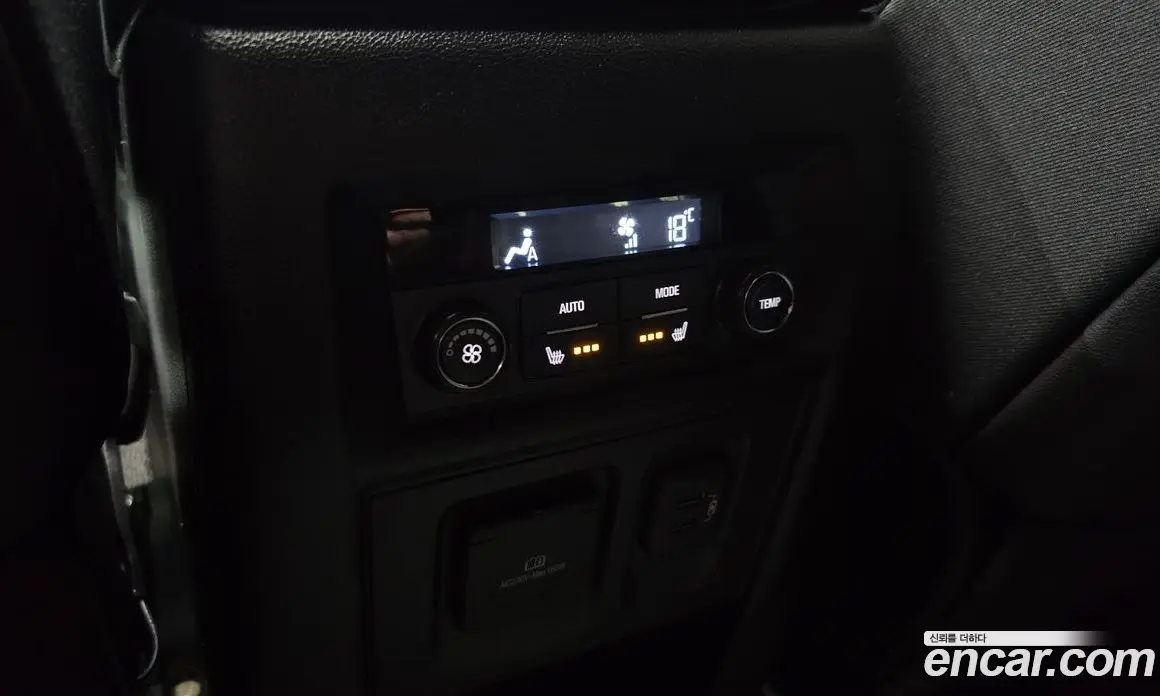 Chevrolet Traverse 2022 3.6 автомат (гидро), фото 25