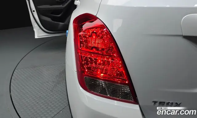 Chevrolet Trax 2020 1.4 автомат (гидро), миниатюра 9