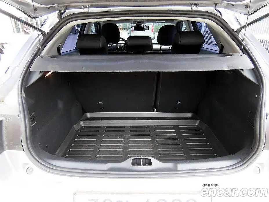 Citroen C4 Cactus 2018 1.6 автомат (гидро), фото 17 Citroen C4 Cactus 2018 1.6 автомат (гидро), фото 17