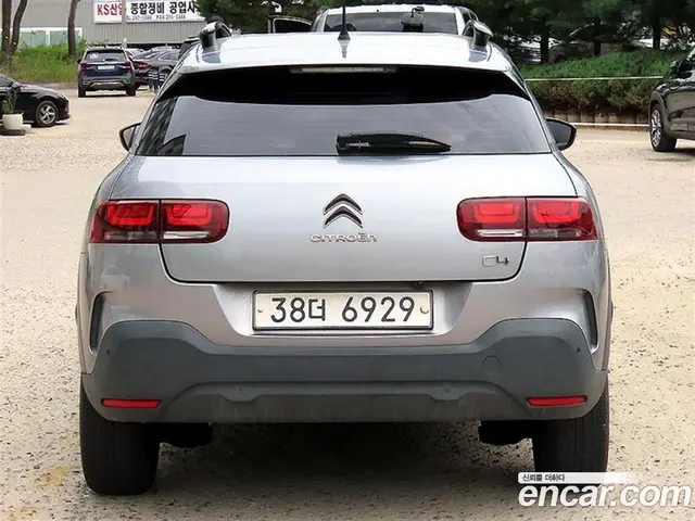 Citroen C4 Cactus 2018 1.6 автомат (гидро), миниатюра 4 Citroen C4 Cactus 2018 1.6 автомат (гидро), миниатюра 4