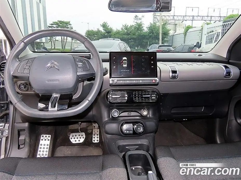 Citroen C4 Cactus 2018 1.6 автомат (гидро), фото 7 Citroen C4 Cactus 2018 1.6 автомат (гидро), фото 7