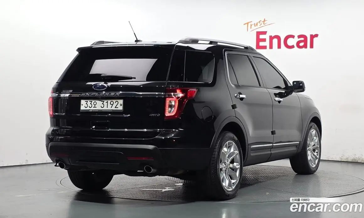 Ford Explorer 2014 3.5 автомат (гидро), фото 2 Ford Explorer 2014 3.5 автомат (гидро), фото 2
