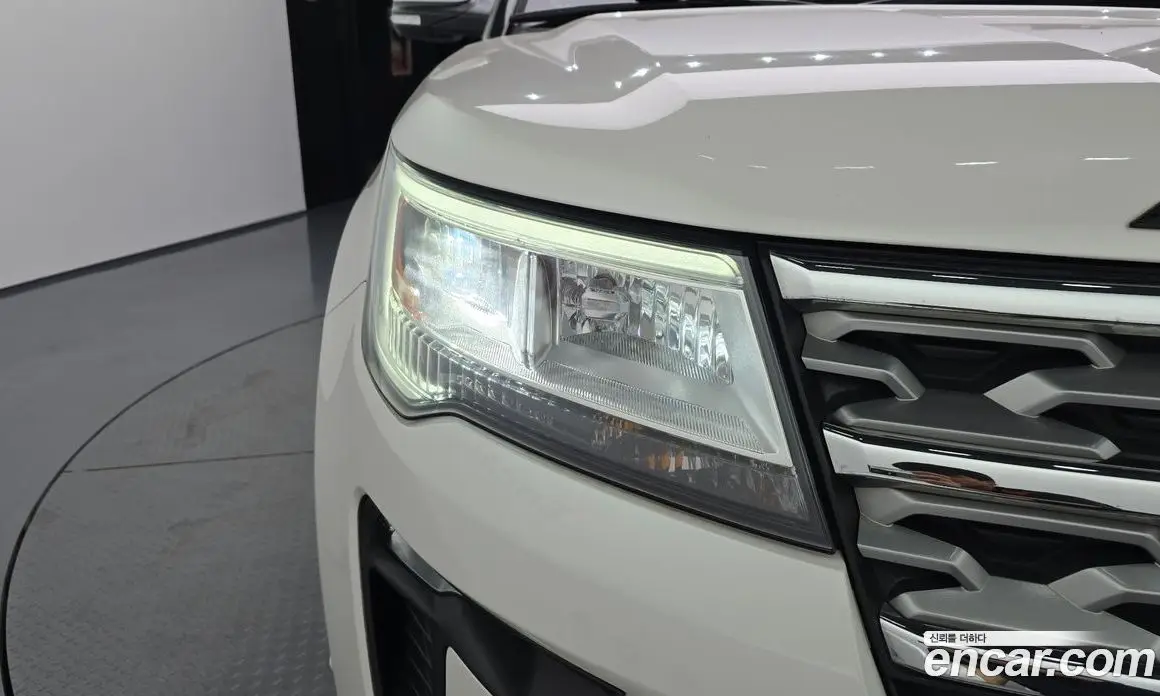 Ford Explorer 2018 2.3 автомат (гидро), фото 8 Ford Explorer 2018 2.3 автомат (гидро), фото 8