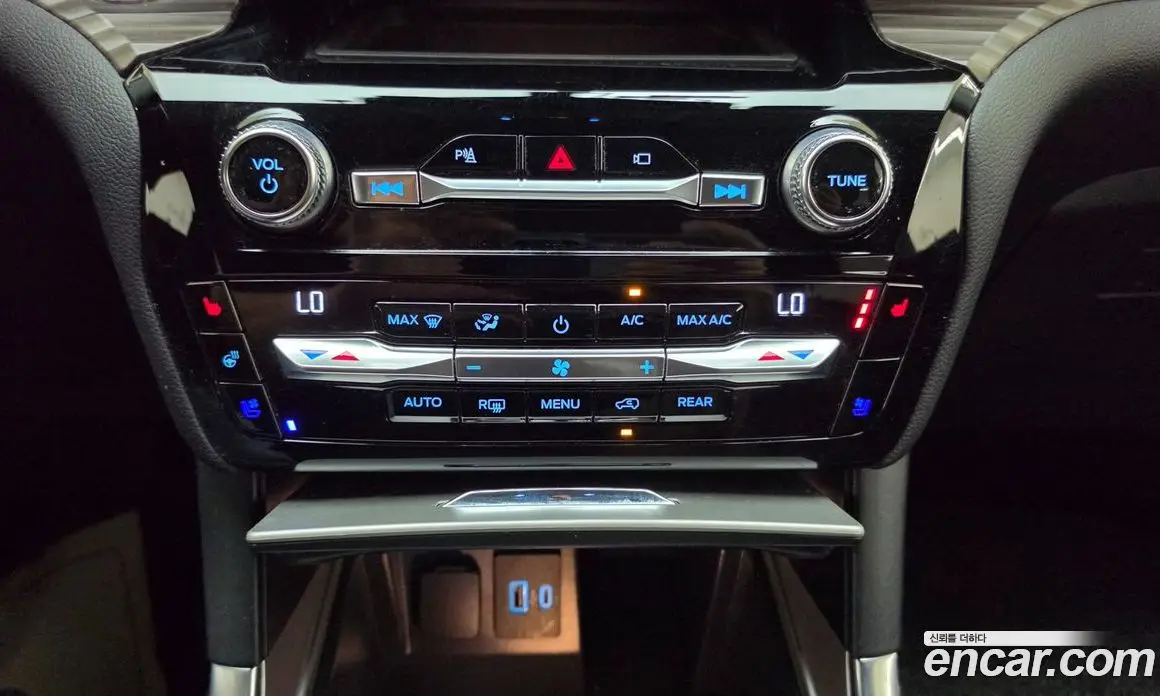 Ford Explorer 2021 2.3 автомат (гидро), фото 10 Ford Explorer 2021 2.3 автомат (гидро), фото 10