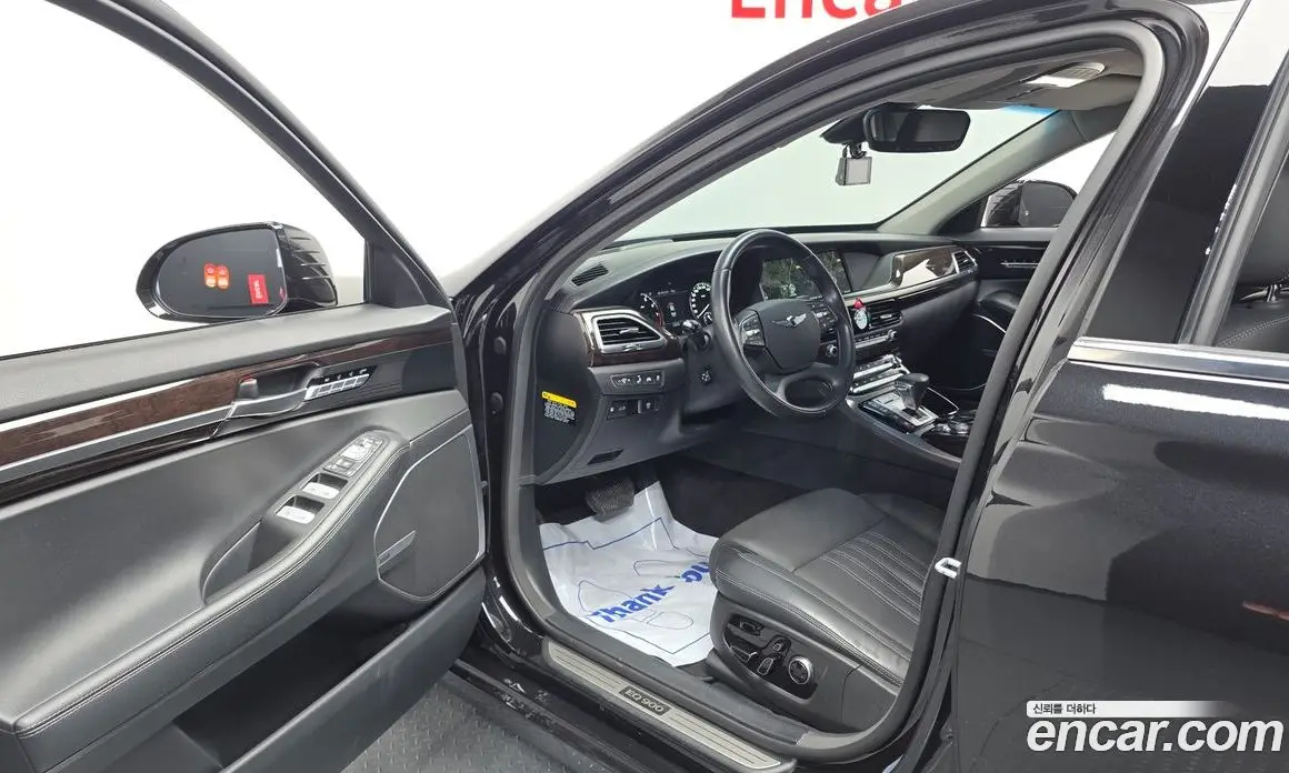 Genesis EQ900 2018 3.8 автомат (гидро), фото 10 Genesis EQ900 2018 3.8 автомат (гидро), фото 10