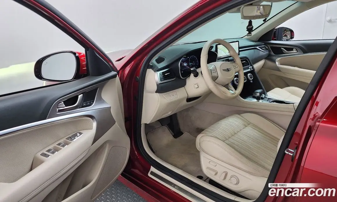 Genesis G70 2021 2.0 автомат (гидро), фото 13 Genesis G70 2021 2.0 автомат (гидро), фото 13