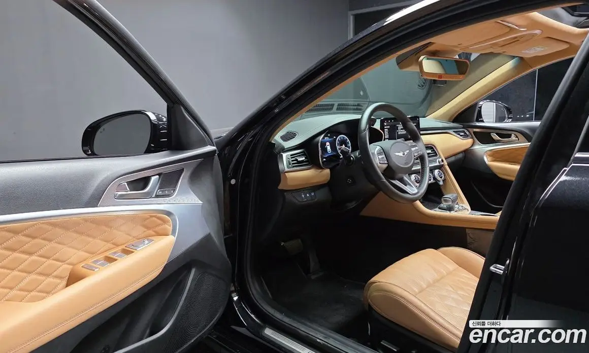 Genesis G70 2022 2.0 автомат (гидро), фото 10 Genesis G70 2022 2.0 автомат (гидро), фото 10