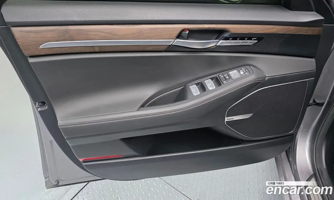 Genesis G90 2021 3.8 автомат (гидро), фото 14 Genesis G90 2021 3.8 автомат (гидро), фото 14