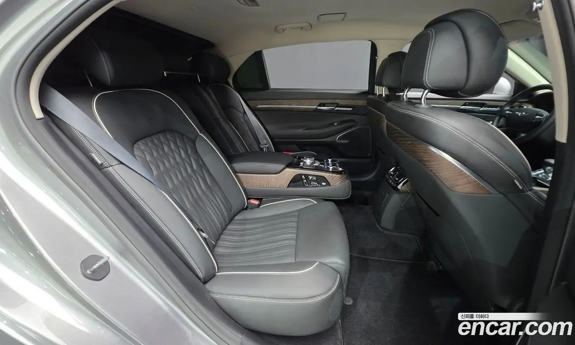 Genesis G90 2021 3.8 автомат (гидро), фото 33 Genesis G90 2021 3.8 автомат (гидро), фото 33