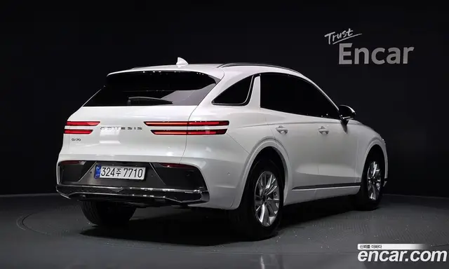 Genesis GV70 2025 2.5 автомат (гидро), миниатюра 2